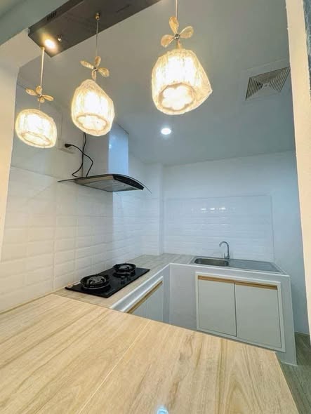 bathroom and kitchen of 89 Bang Bon Ville