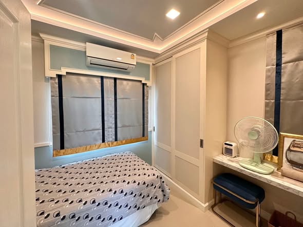 bedroom and room interior of เพรสทีจ พระราม 9-กรุงเทพกรีฑา – Prestige Rama 9-Krungthepkreetha