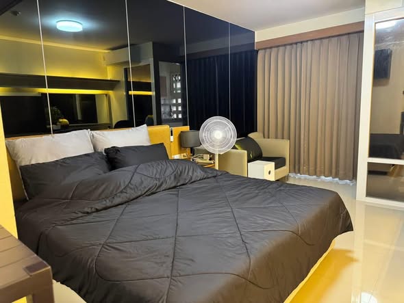 bedroom of ไอเฮ้าท์คอนโดพระราม9-เอกมัย(ตึกA)