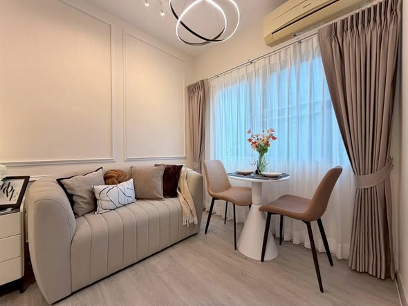bedroom and living room of A Space ID Asok-Ratchada