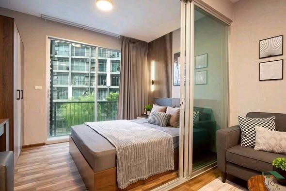 living room and bedroom of A Space ME Sukhumvit 77