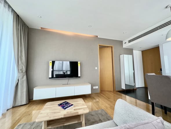 bedroom and living room of AEQUA Residence Sukhumvit 49 dad no3