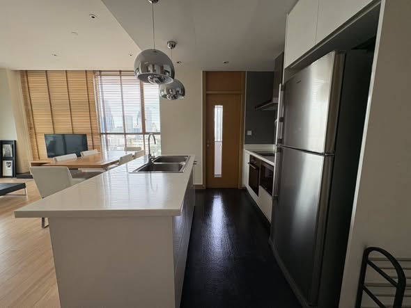 kitchen of AEQUA Residence Sukhumvit 49 dad no3