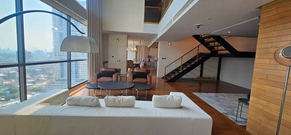 living room of AEQUA Residence Sukhumvit 49 dad no3
