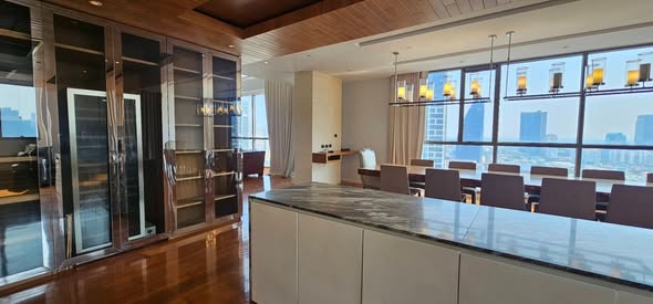 room interior of AEQUA Residence Sukhumvit 49 dad no3