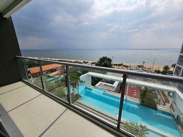 AERAS Beachfront Condominium Jomtien Pattaya