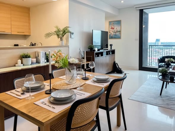 Aguston Sukhumvit 22