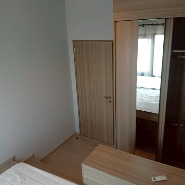 bedroom and room interior of Altitude Unicorn Sathorn