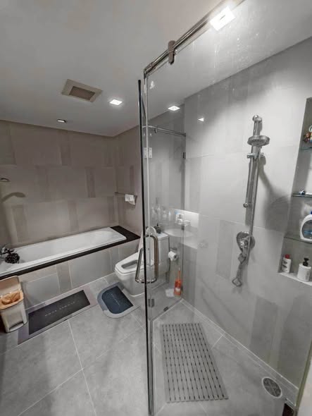 bathroom of Amanta Lumphini