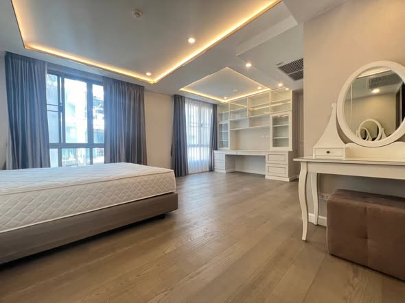 bedroom of Amaranta Residence