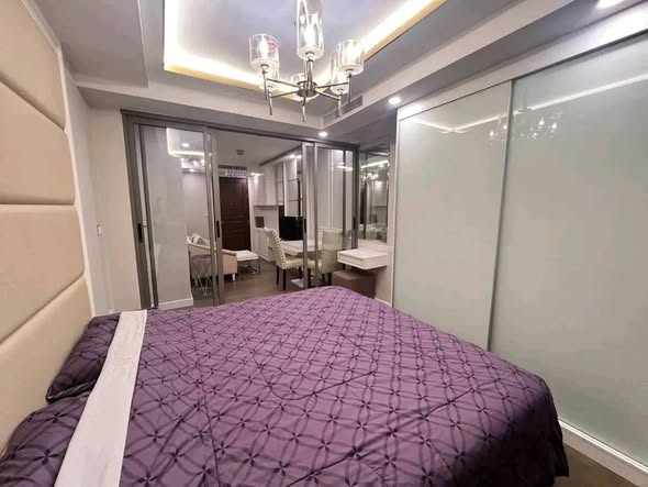 bedroom of Amaranta Residence