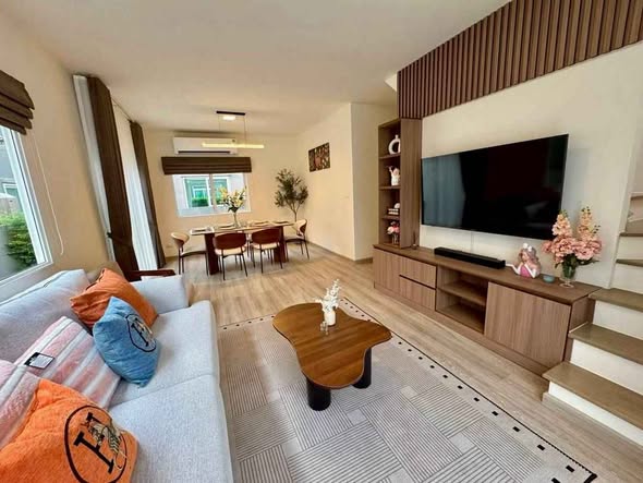 living room of Anasiri Bangyai