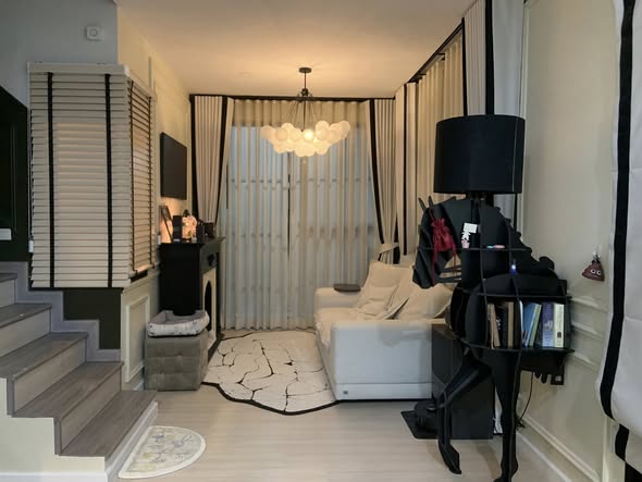 living room and room interior of Anasiri Ramkhamhaeng