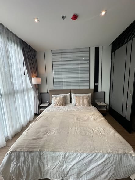 bedroom of Andromeda
