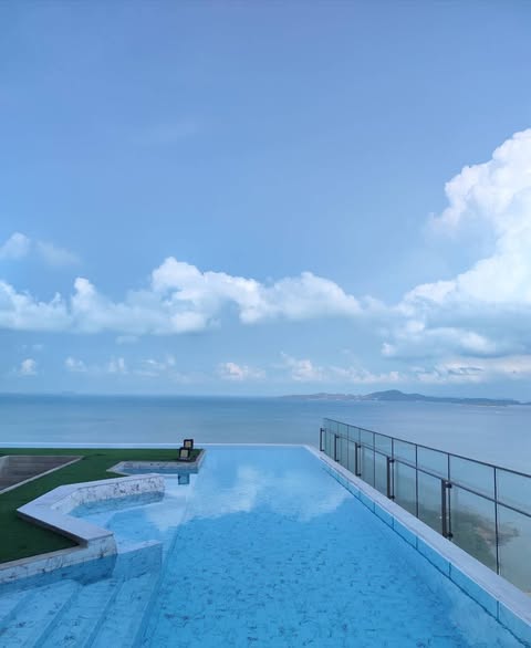 pool of Andromeda