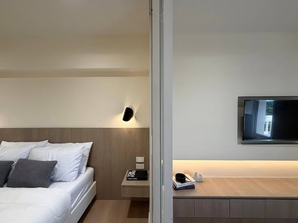 bedroom and room interior of Angket Pavilion