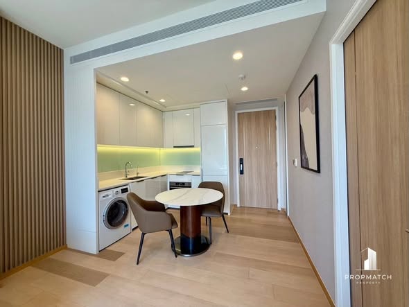 room interior and bathroom of ANIL Sathorn 12