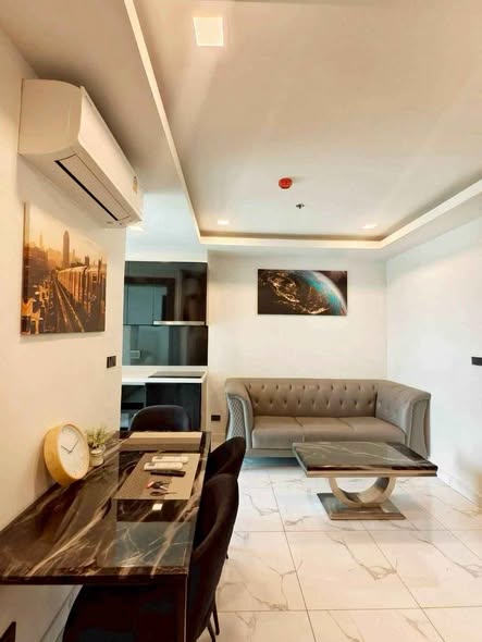 living room of Arcadia Millennium Tower