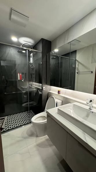bathroom of Arise Charoen Mueang