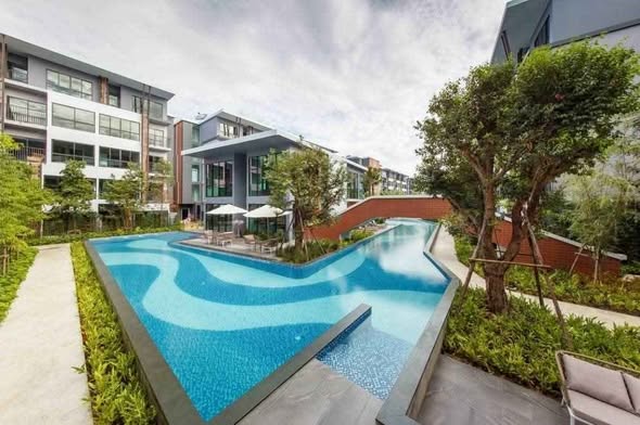 pool of Arise Condo At Mahidol