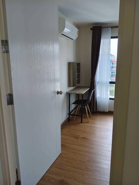 bedroom and room interior of Arise Ratchada 19 Condominium