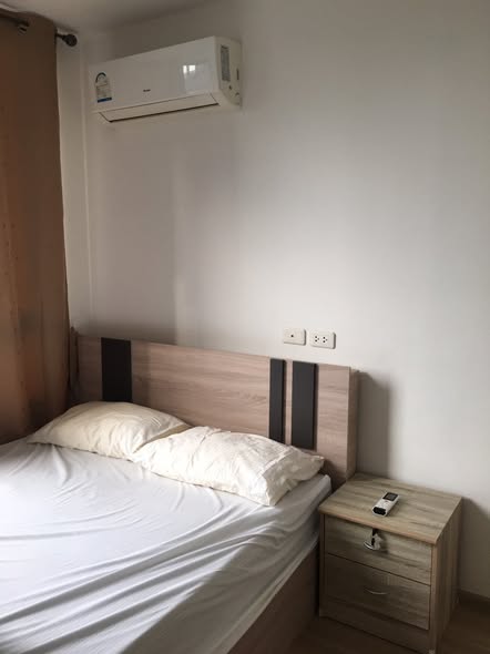 bedroom of Artemis Sukhumvit 77