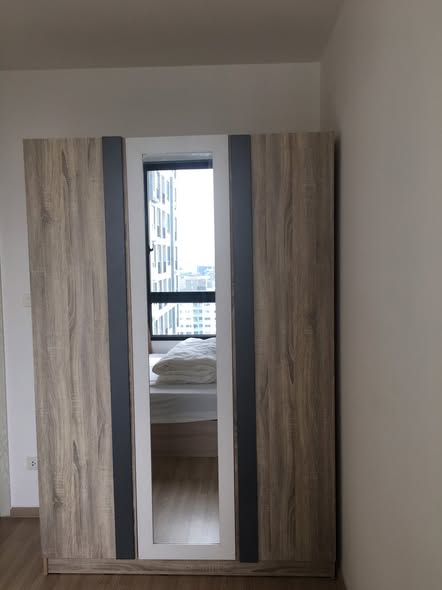 bedroom and room interior of Artemis Sukhumvit 77