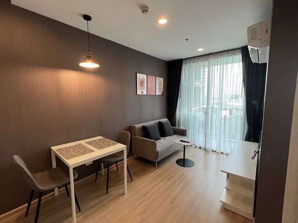 living room of Artemis Sukhumvit 77