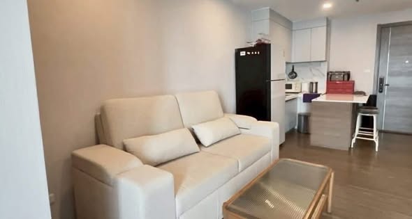 bedroom and living room of Artisan Ratchada