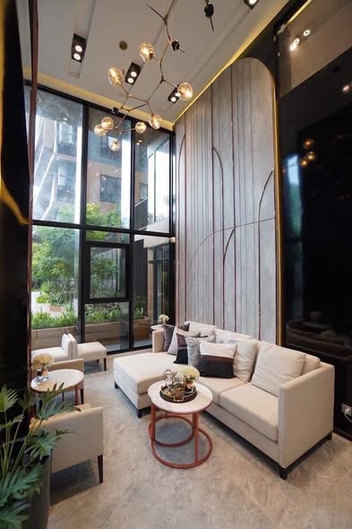 living room and room interior of Asher Ratchada-Huaikhwang