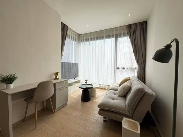 bedroom and living room of ASHTON Asoke – Rama 9