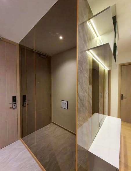 room interior and bathroom of ASHTON Asoke – Rama 9