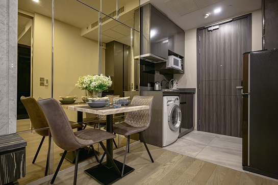 bathroom of Ashton Asoke