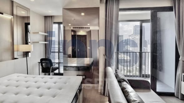 bedroom and living room of Ashton Asoke