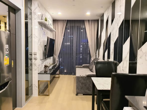 room interior of Ashton Asoke