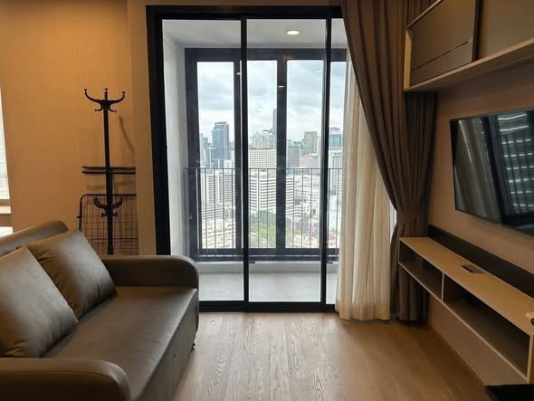 bedroom and living room and room interior of Ashton Chula-Silom