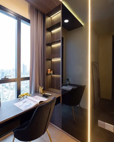Ashton Chula-Silom