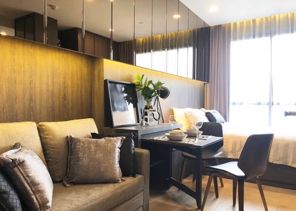 living room of Ashton Chula-Silom