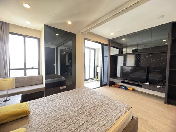 living room and bedroom and room interior of Ashton Chula-Silom