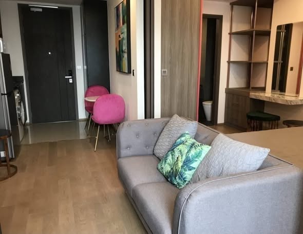 living room and room interior of Ashton Chula-Silom