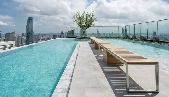 pool of Ashton Chula-Silom
