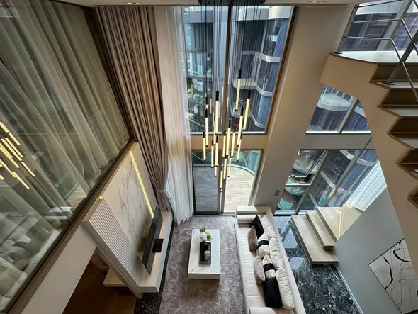 living room of Ashton Residence 41