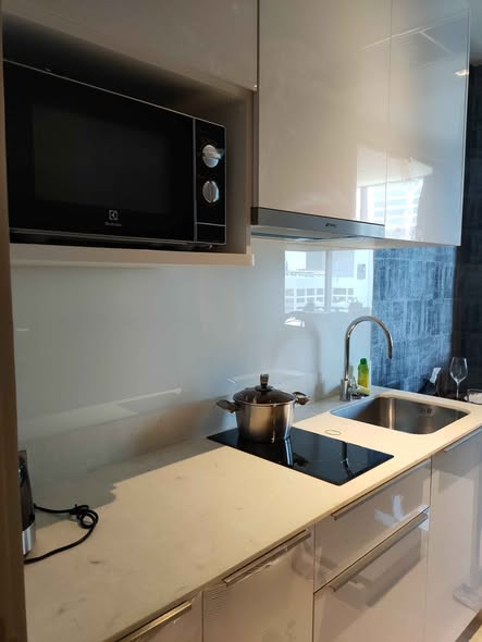 bathroom and kitchen of Ashton Silom