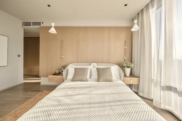 bedroom of Ashton Silom