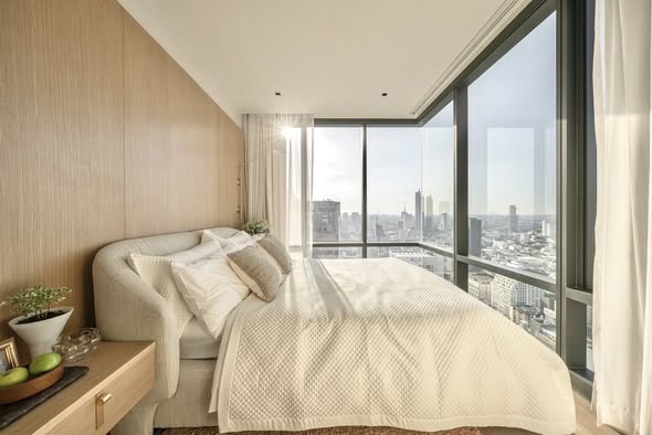bedroom of Ashton Silom