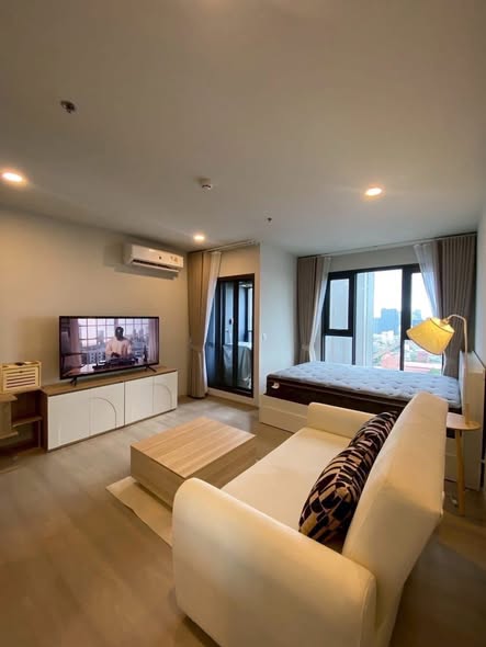 bedroom of Aspire Onnut Station