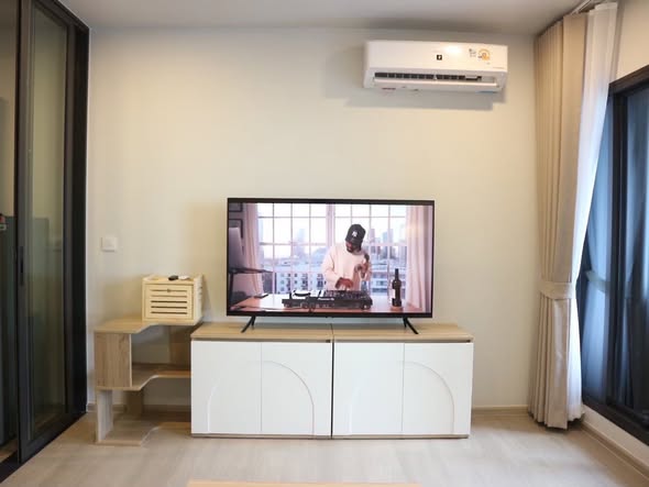 living room and bedroom and room interior of Aspire Onnut Station