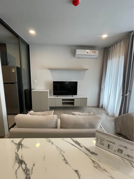 living room and kitchen of Aspire Onnut Station
