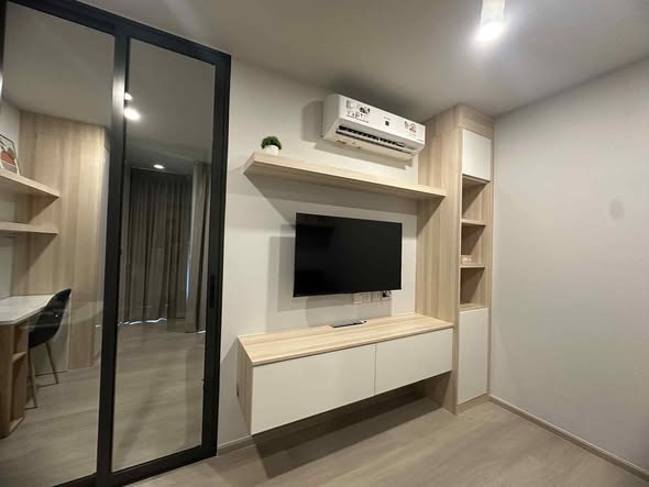 room interior of Aspire Onnut Station