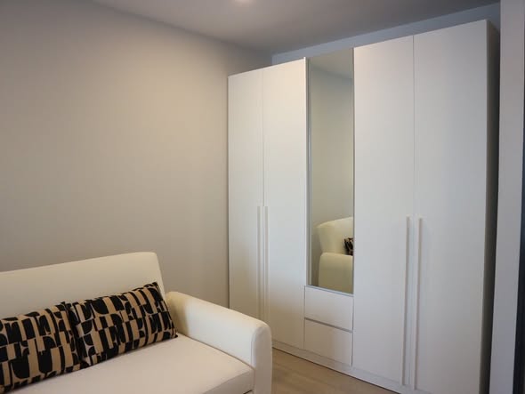 room interior and bathroom of Aspire Onnut Station